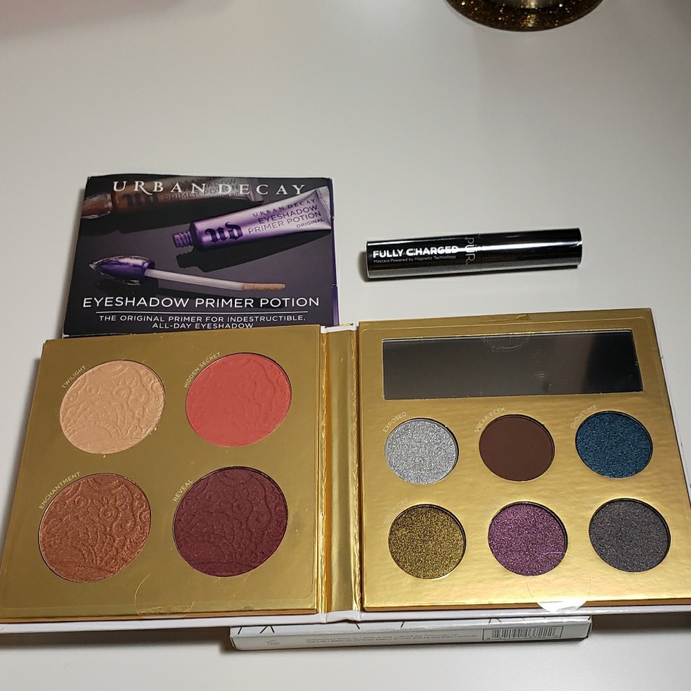 NEW makeup bundle